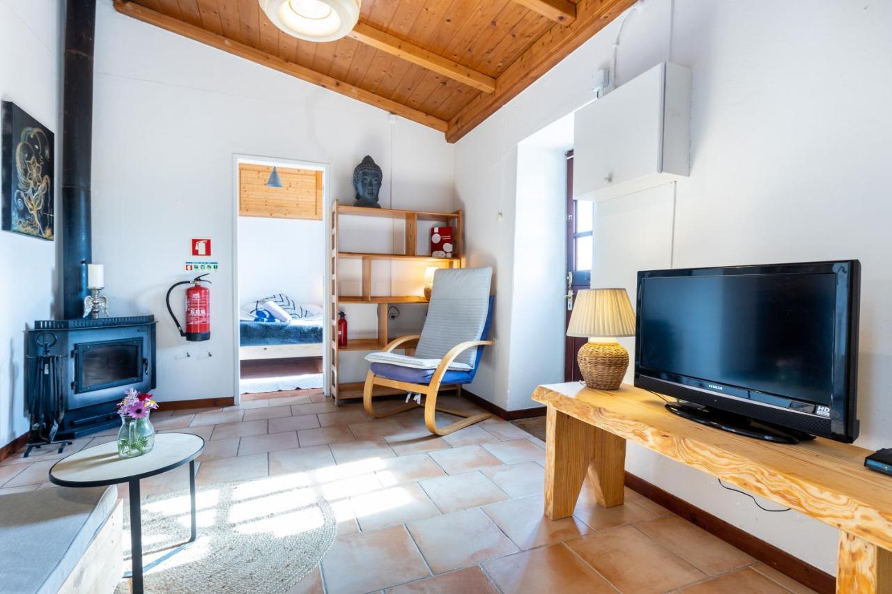 Cottage In Historical Town Of 알제주르 외부 사진